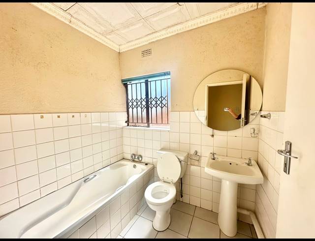 2 BEDROOM TOWNHOUSE FOR SALE IN PENINA PARK